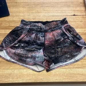 Lululemon Tracker Shorts, 6